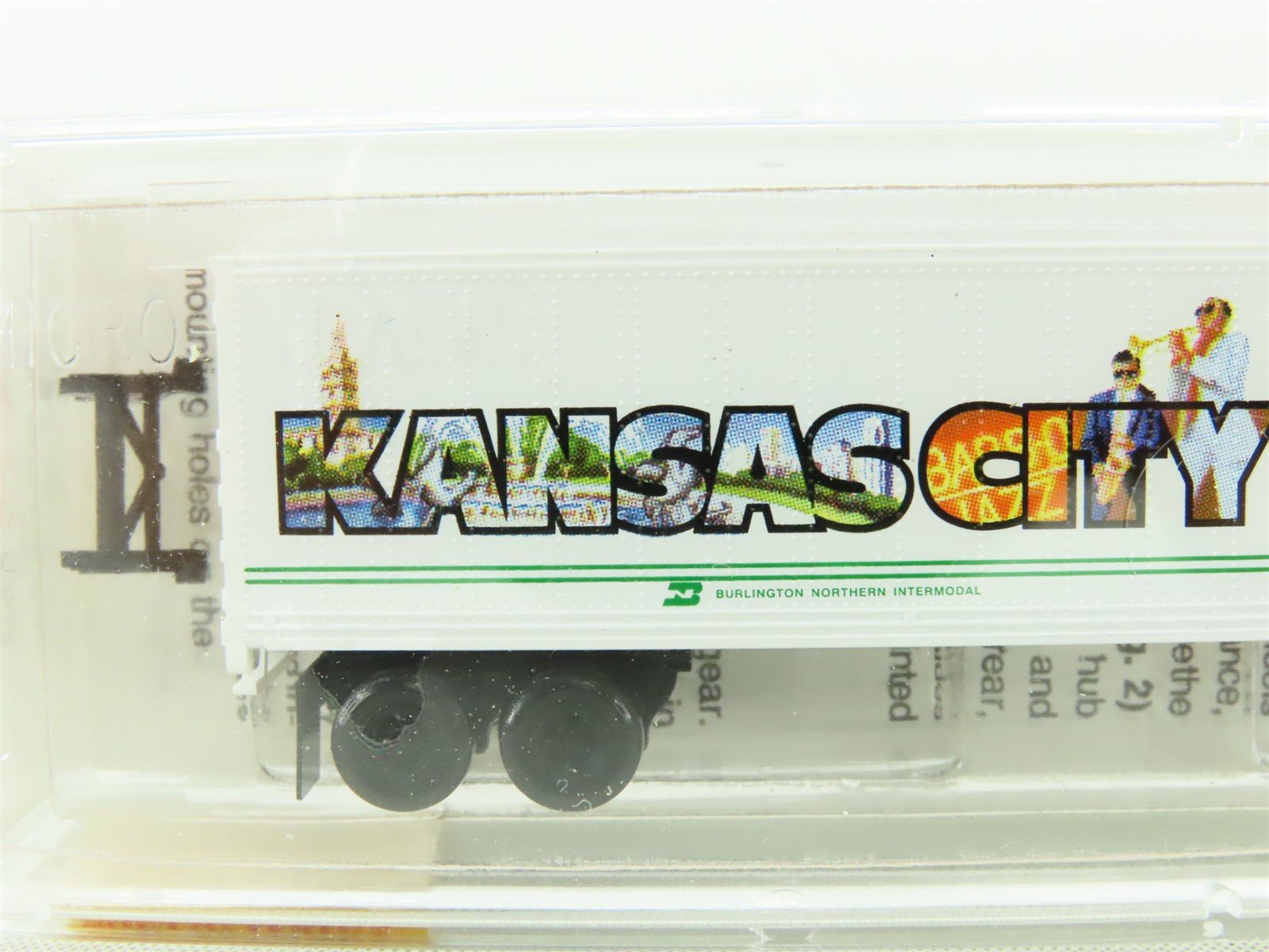 N Micro-Trains MTL #67110 BNZ BN Intermodal 45' Trailer - Kansas City #237895