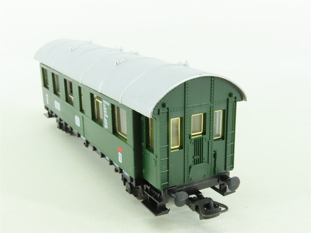 HO Scale Lima 309153 DB German Federal 1st Class Coach Passenger Car #27261