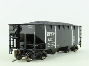 HO Scale Atlas Trainman #20001499 RF&P 2-Bay Offset Hopper w/ Load #7047