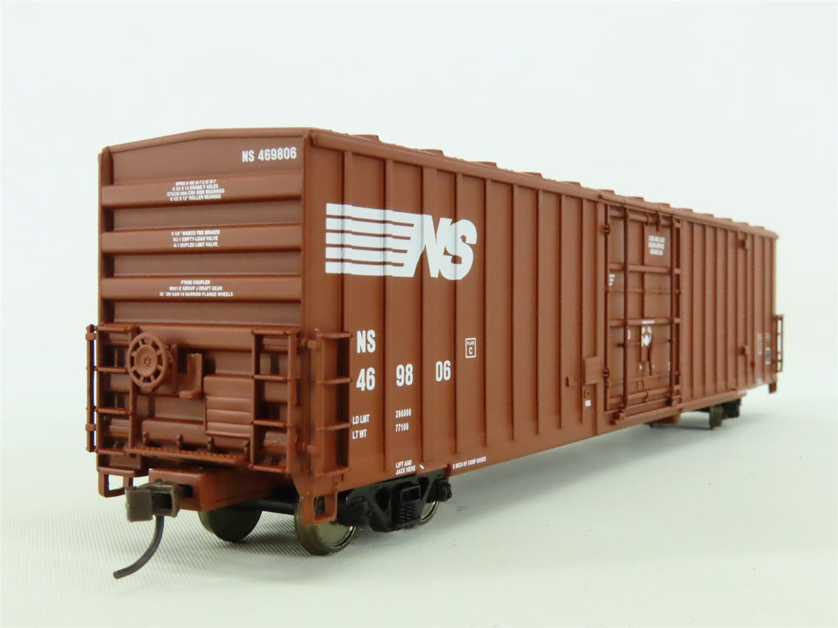 HO Scale Walthers #932-6043 NS Norfolk Southern 60&#39; Gunderson Box Car #469806