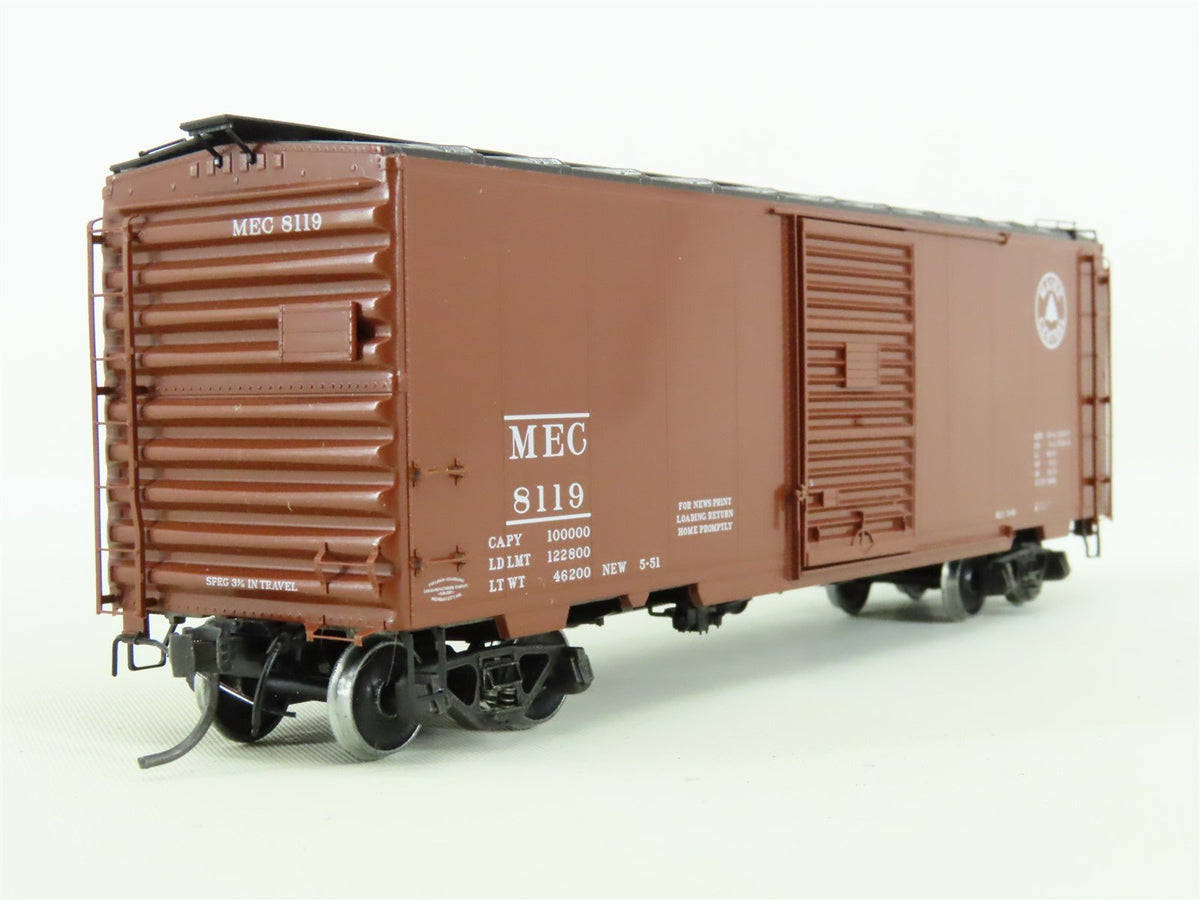 HO Scale Kadee #4811 MEC Maine Central 40&#39; Box Car #8119 - Custom Weathered