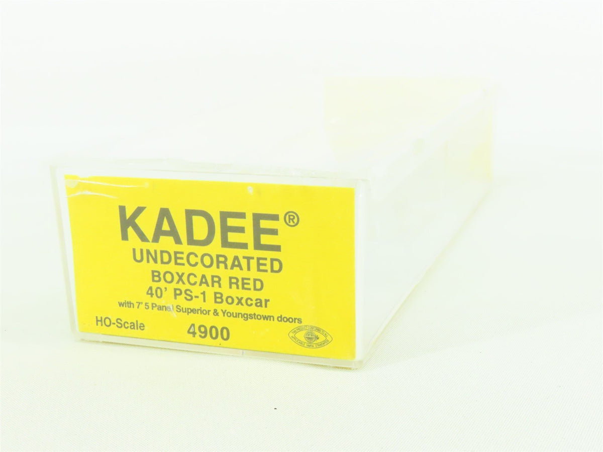 HO Scale Kadee #4900 Undecorated Red 40&#39; PS-1 Box Car - Custom Weathered