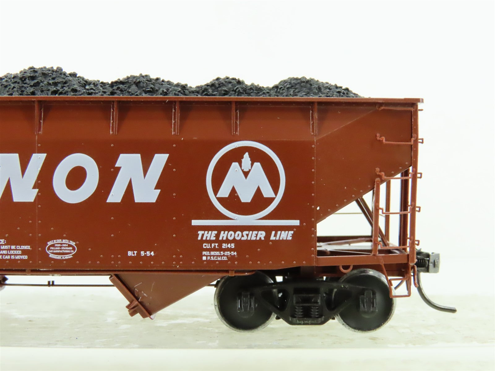 HO Scale Kadee #7035 CIL MONON 2-Bay Hopper w/ Load #4029 - Custom Weathered