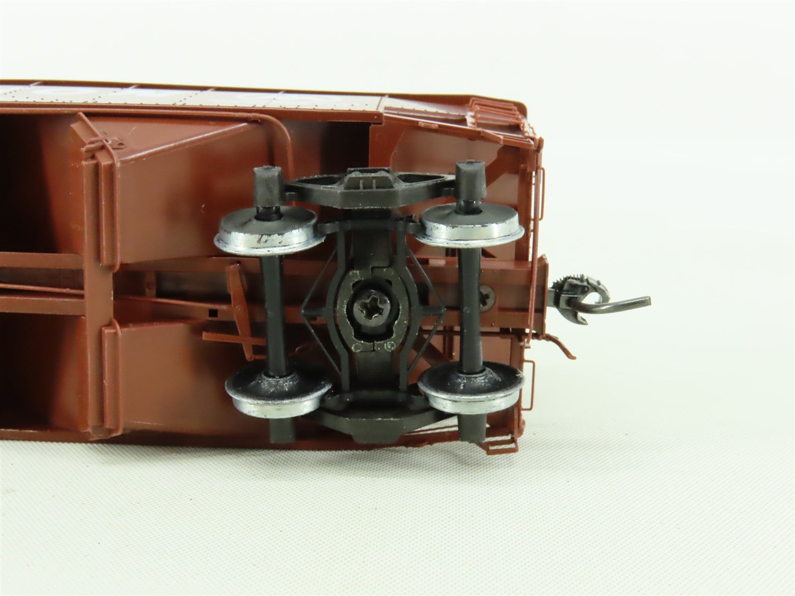 HO Scale Kadee #7035 CIL MONON 2-Bay Hopper w/ Load #4029 - Custom Weathered