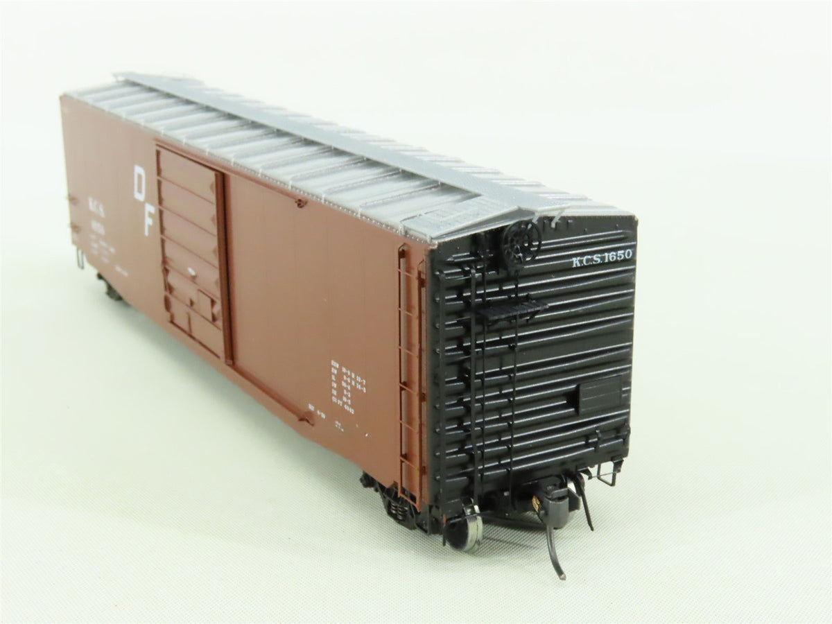 HO Kadee #6107 KCS Kansas City Southern 50&#39; Box Car #1650 - Custom Weathered