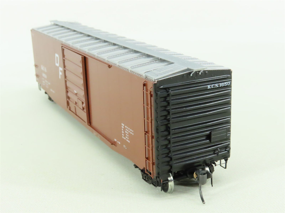 HO Kadee #6107 KCS Kansas City Southern 50&#39; Box Car #1650 - Custom Weathered