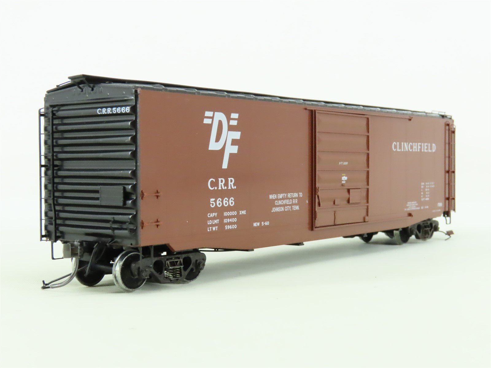 HO Scale Kadee #6111 CRR Clinchfield 50' Box Car #5666 - Custom Weathered