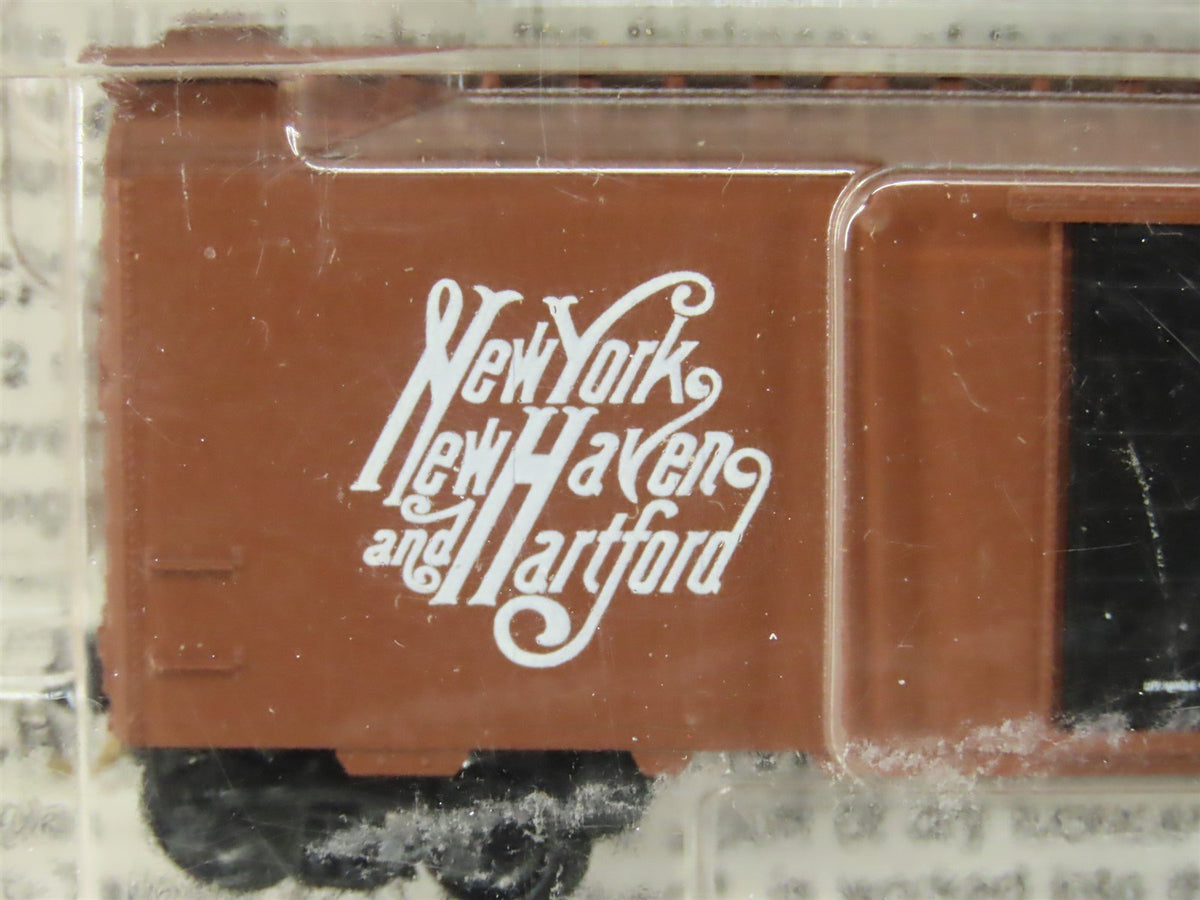 N Micro-Trains MTL #20029-2 NH New York, New Haven &amp; Hartford 40&#39; Box Car 3-Pk.