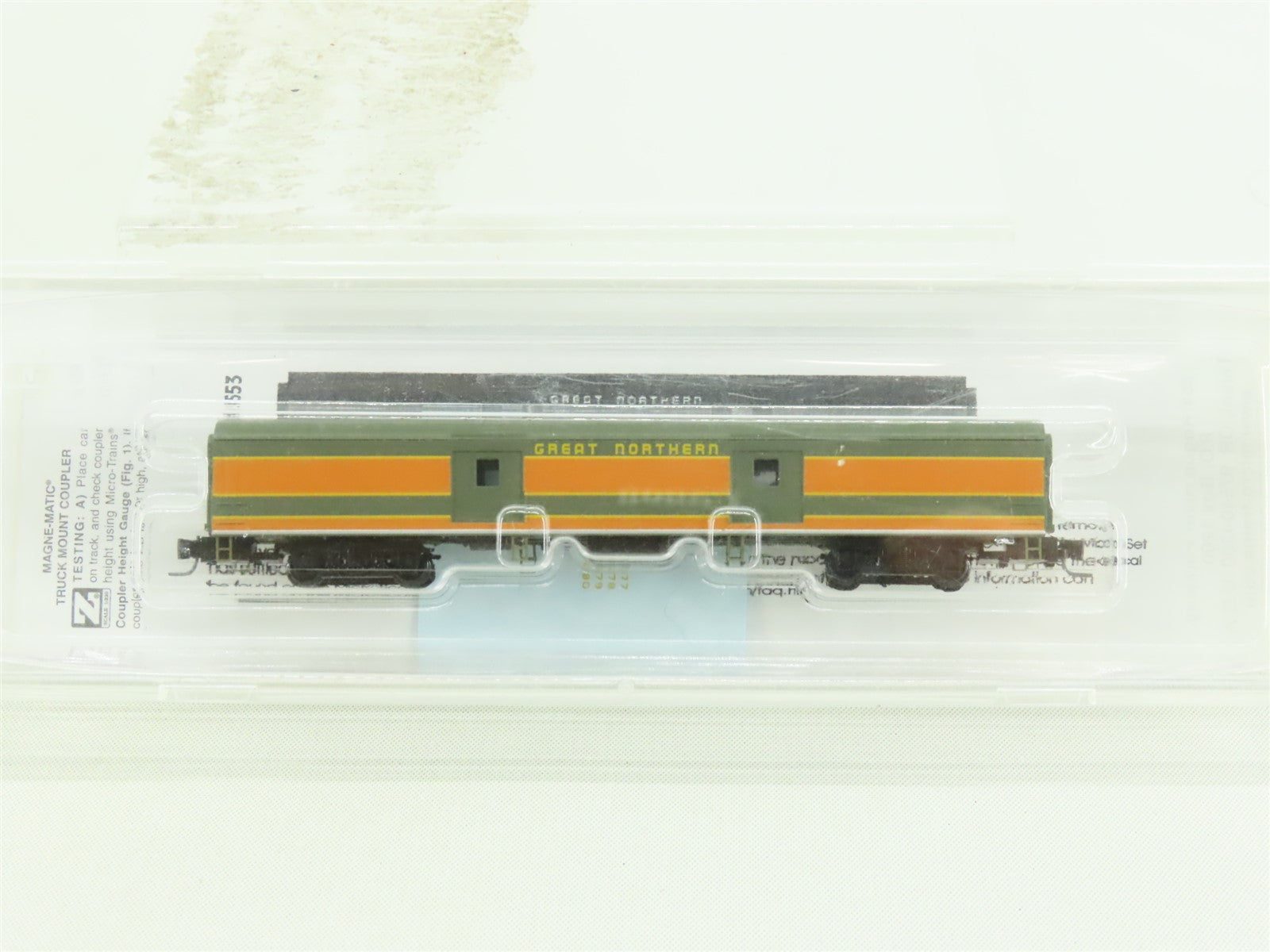 Z Scale Micro-Trains MTL #55300030 GN Empire Builder Baggage Passenger w/ Decals