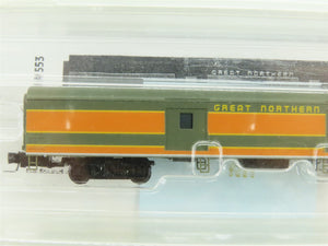 Z Scale Micro-Trains MTL #55300030 GN Empire Builder Baggage Passenger w/ Decals