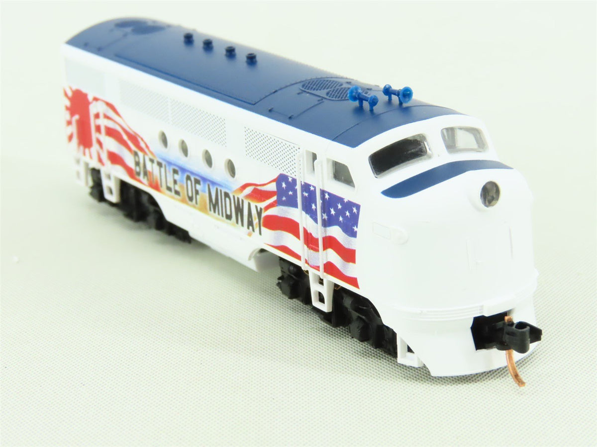 N Scale Micro-Trains MTL 99321081 Battle of Midway EMD FTA Diesel &amp; Caboose Set