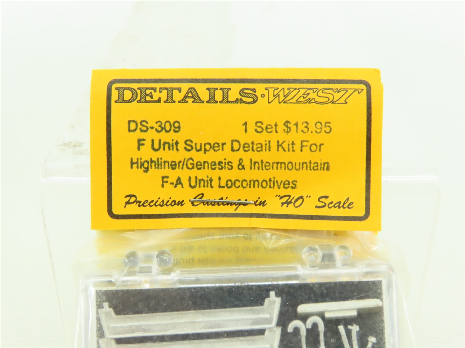 HO 1/87 Scale Details West DS-309 EMD F-A Unit Diesel Super Detail Kit
