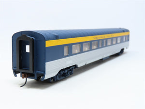 HO Scale Walthers #932-6769 C&O Chesapeake & Ohio 52-Seat Coach Passenger
