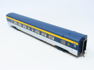 HO Scale Walthers #932-6769 C&O Chesapeake & Ohio 52-Seat Coach Passenger