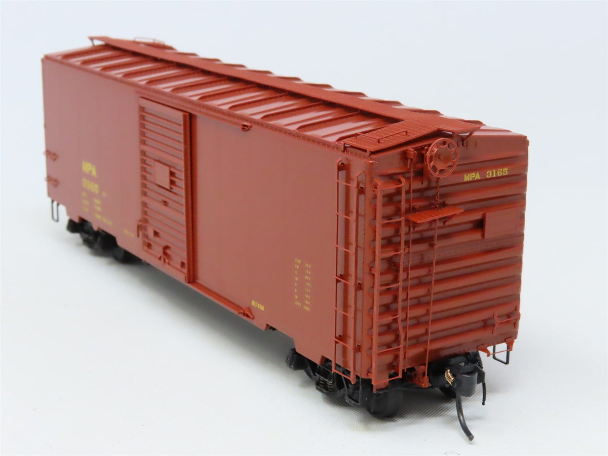 HO Scale Kadee #4025 MPA Maryland &amp; Pennsylvania 40&#39; Single Door Box Car #3165