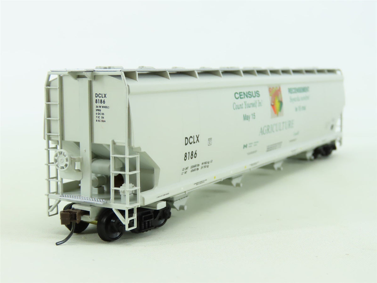 HO Scale Walthers #932-27159 DCLX Canadian Census 4-Bay Covered Hopper (2-Pack)