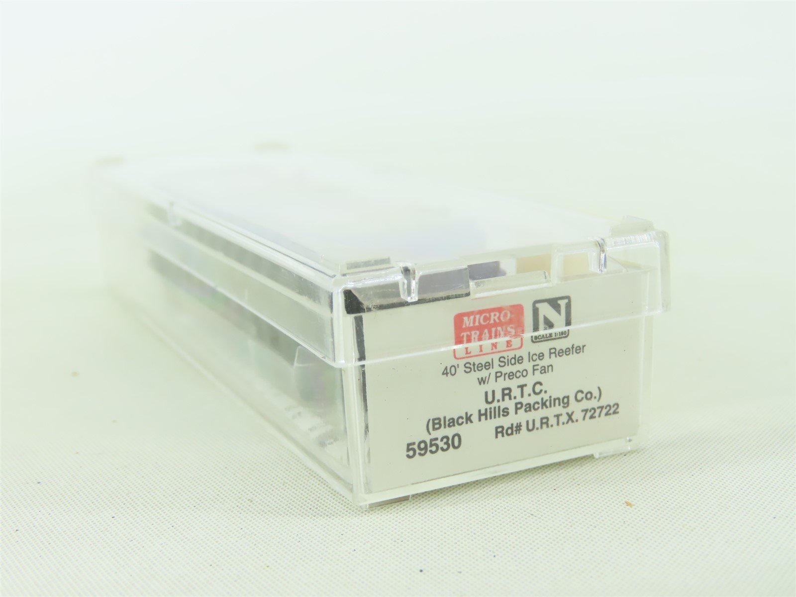 N Scale Micro-Trains MTL #59530 URTX Black Hills Packing Co. 40' Reefer #72722