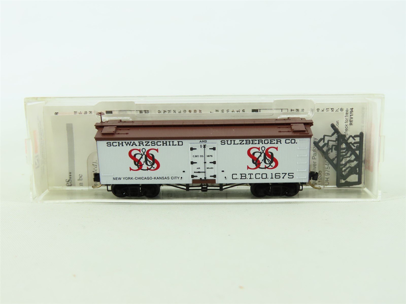 N Scale Micro-Trains MTL #58020 CBTCO Schwarzchild & Sulzberger 36' Reefer #1675
