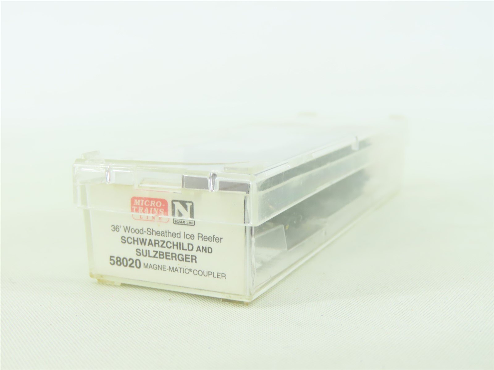 N Scale Micro-Trains MTL #58020 CBTCO Schwarzchild & Sulzberger 36' Reefer #1675