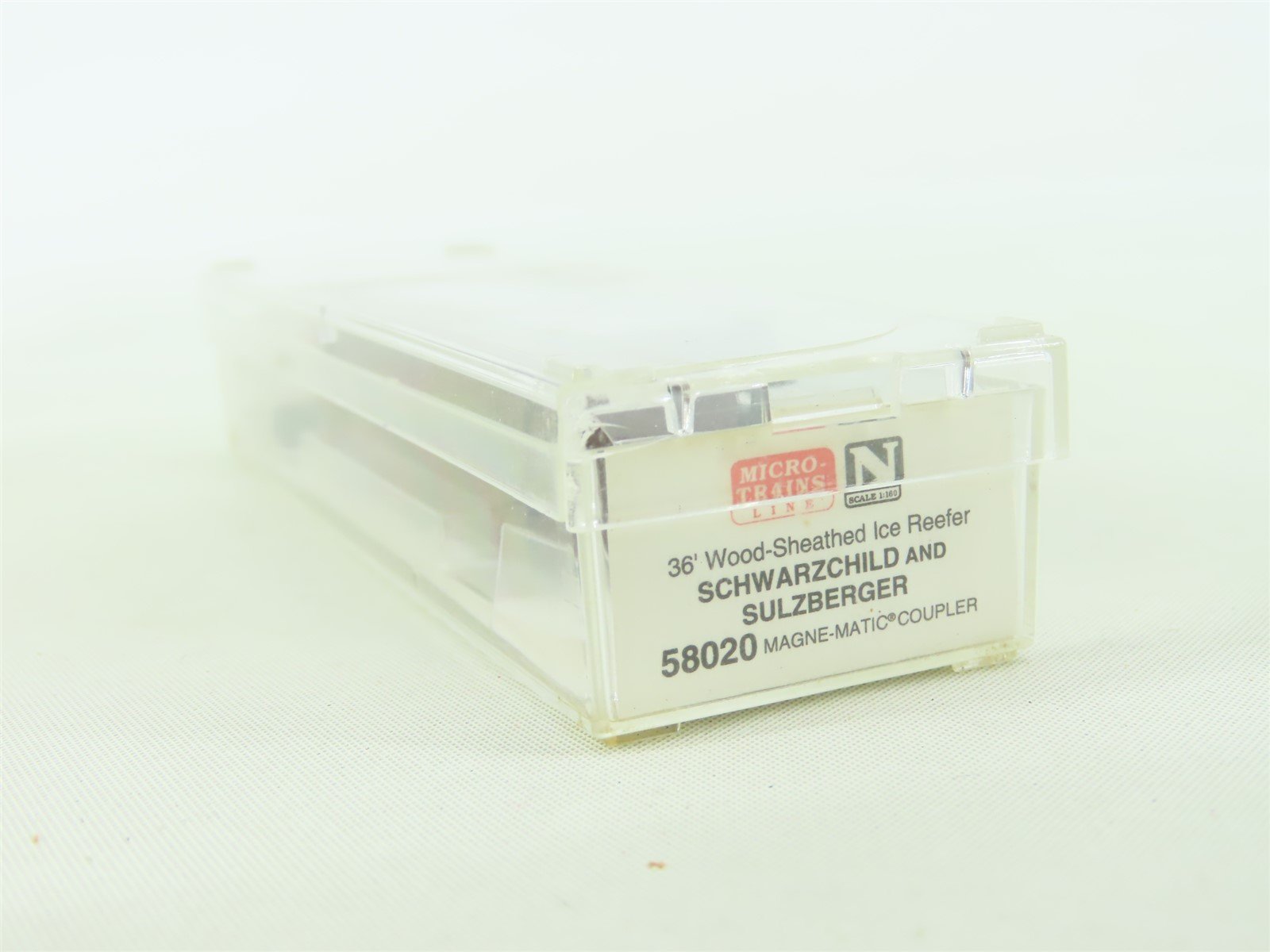 N Scale Micro-Trains MTL #58020 CBTCO Schwarzchild & Sulzberger 36' Reefer #1675
