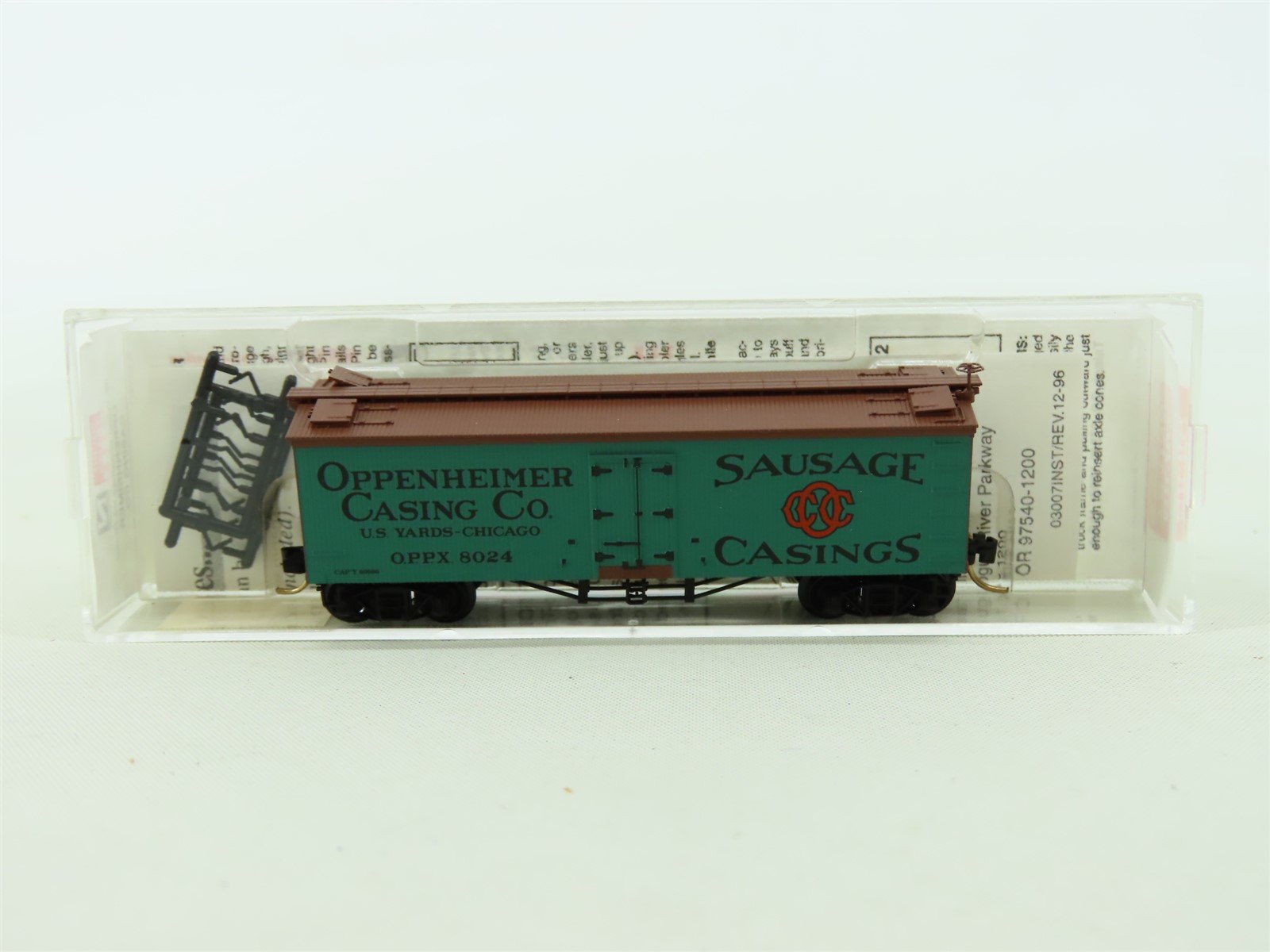 N Scale Micro-Trains MTL #58040 OPPX Oppenheimer Casing Co. 36' Reefer #8024