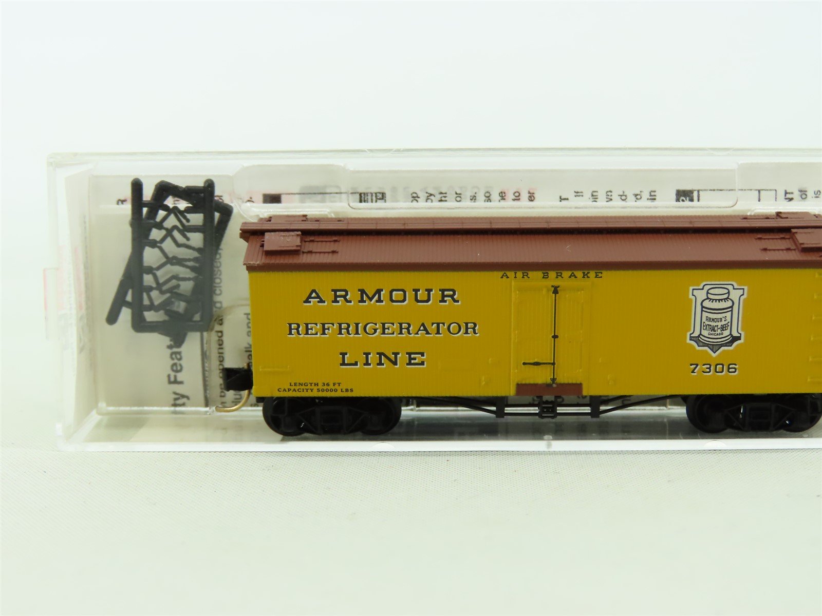 N Scale Micro-Trains MTL #58030 Armour Refrigerator Line 36' Ice Reefer #7306