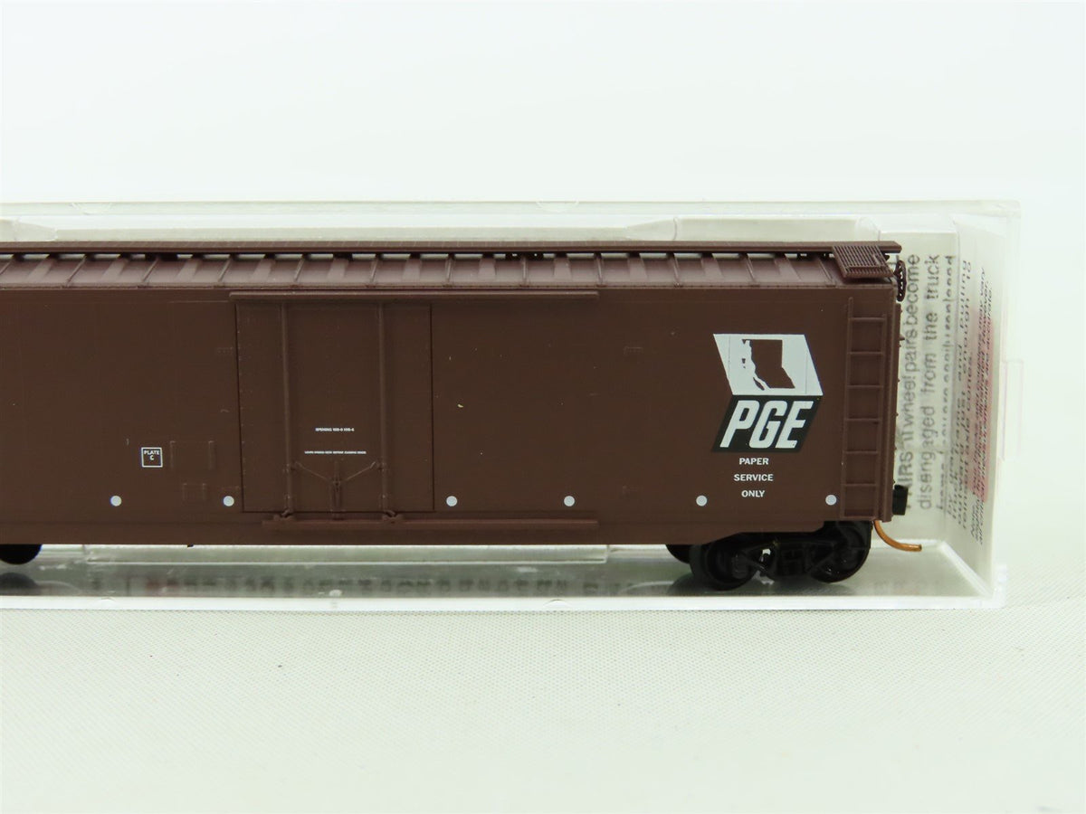 N Micro-Trains MTL #32260 PGE Pacific Great Eastern 50&#39; Plug Door Box Car #4521