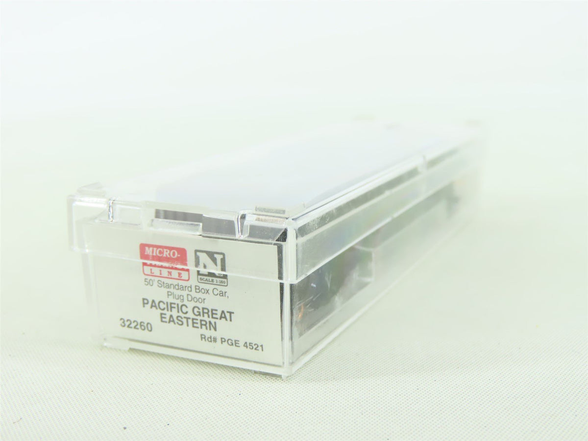 N Micro-Trains MTL #32260 PGE Pacific Great Eastern 50&#39; Plug Door Box Car #4521