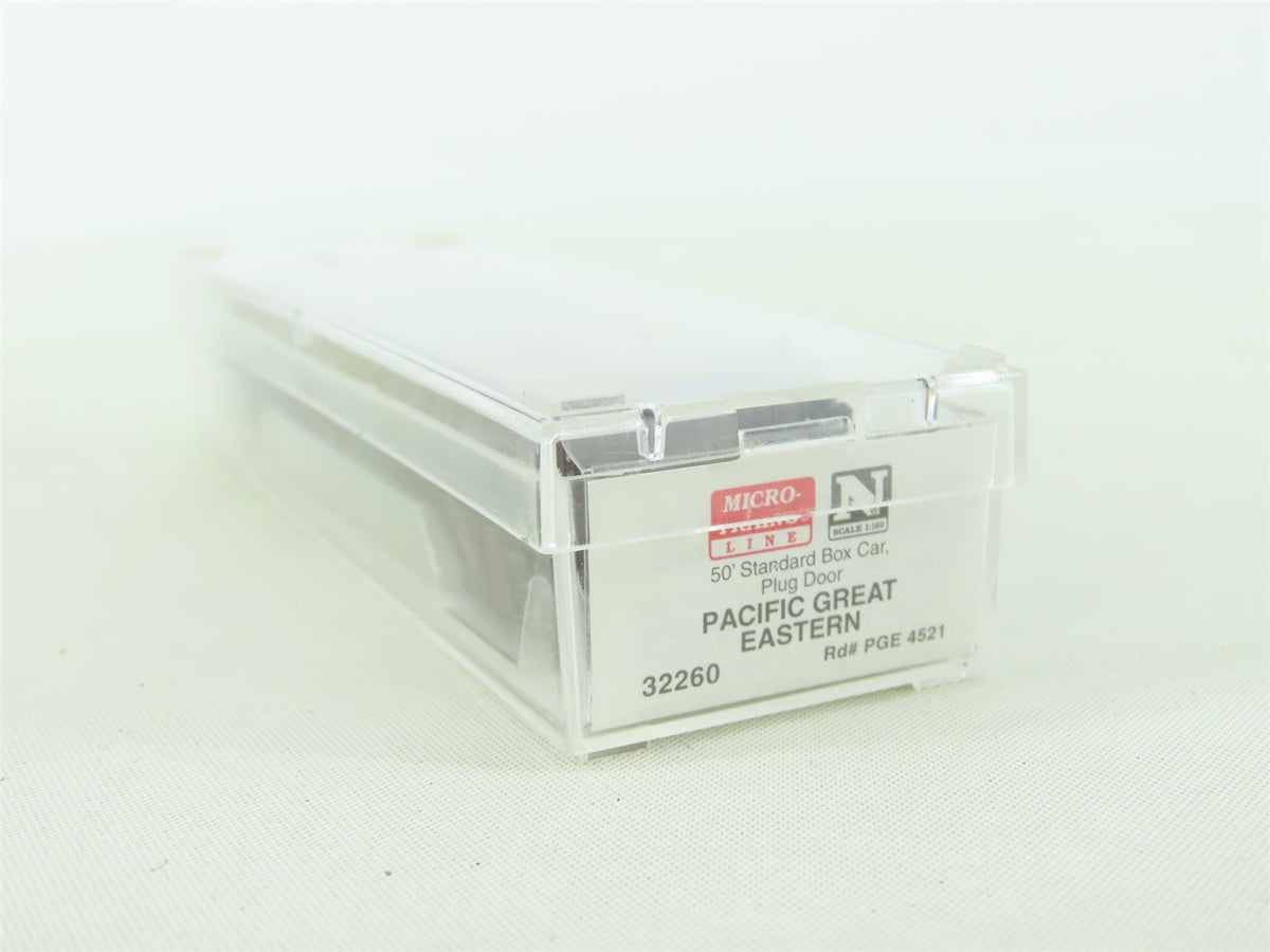 N Micro-Trains MTL #32260 PGE Pacific Great Eastern 50&#39; Plug Door Box Car #4521