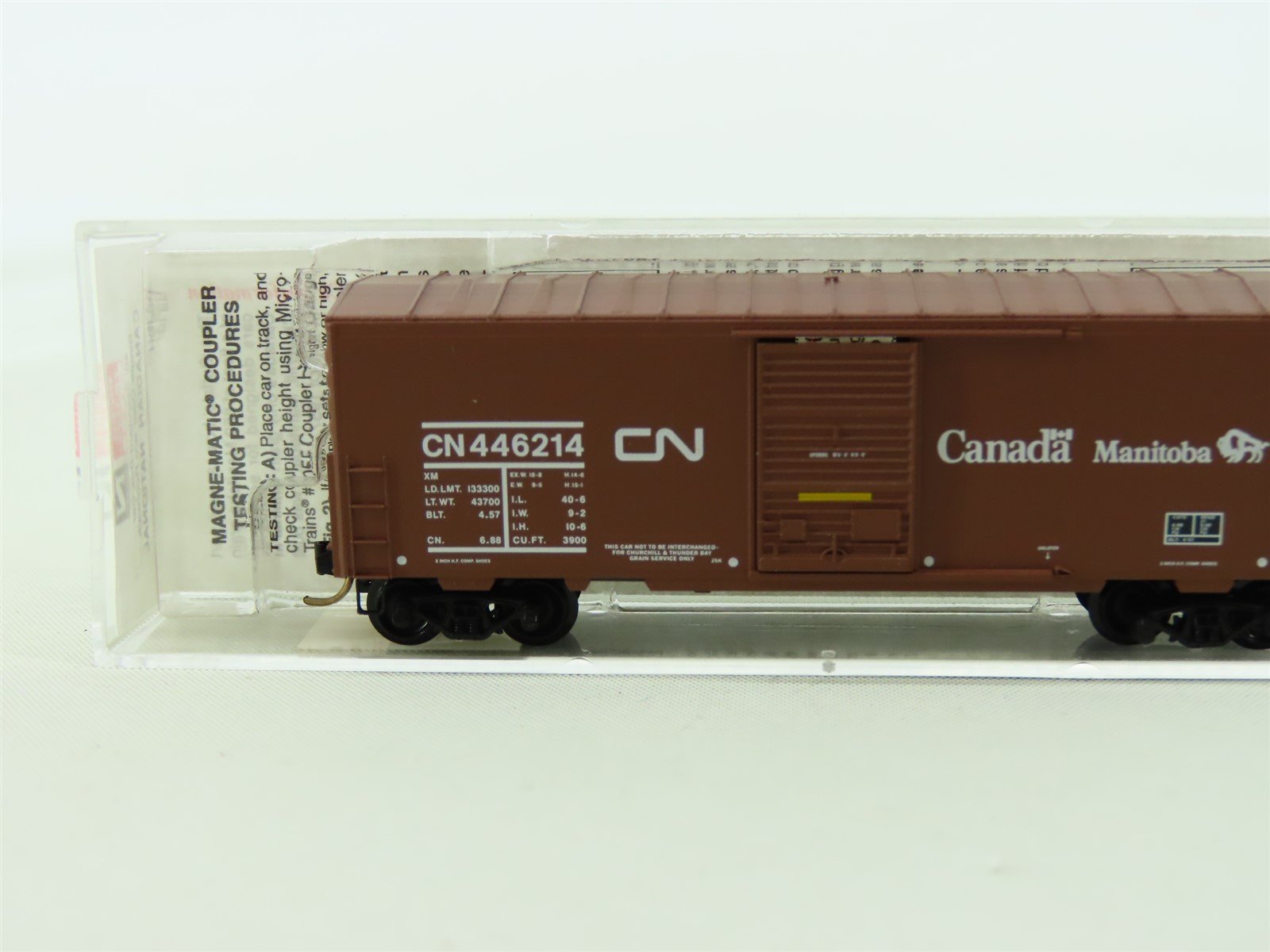 N Micro-Trains MTL 24280 CN Canadian National 40' Single Door Boxcar #446214