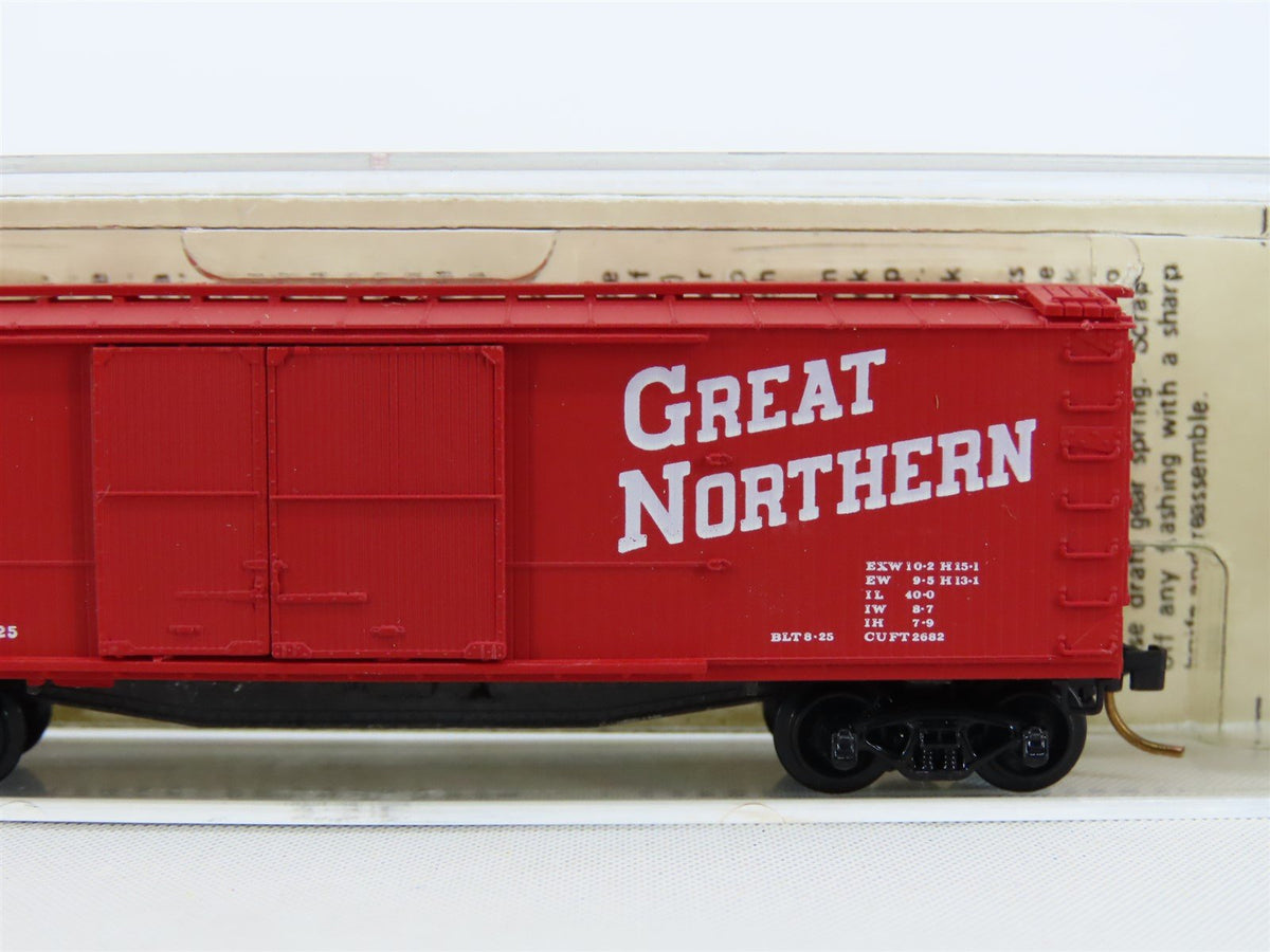N Scale Kadee Micro-Trains MTL 43040 GN Great Northern &quot;Goat&quot; 40&#39; Box Car #3596