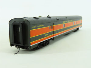 HO Walthers 932-9035 GN Empire Builder Baggage-Dorm Passenger Custom w/Lighting