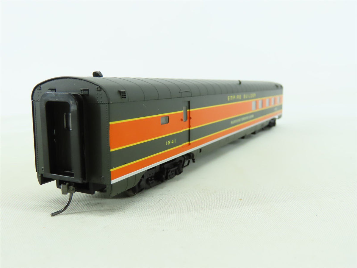 HO Walthers 932-9065 GN Empire Builder Ranch Lounge Passenger Custom w/Lighting