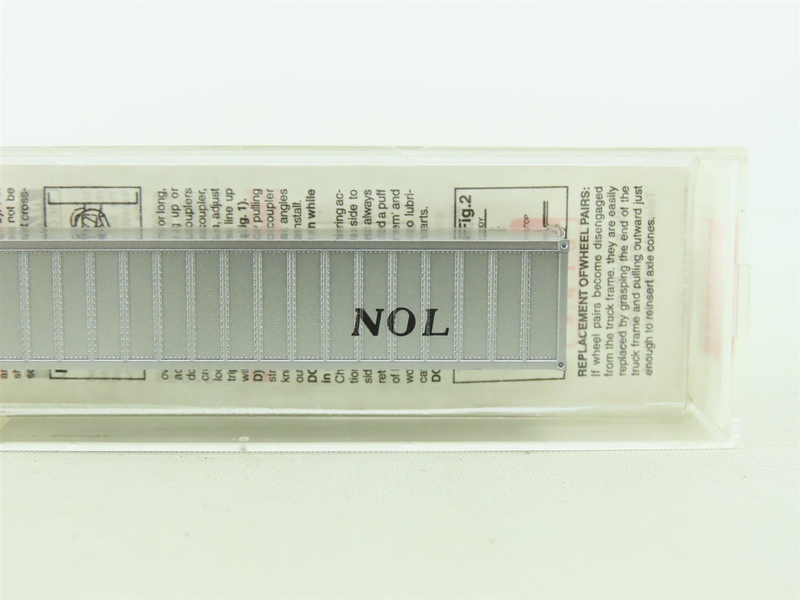 N Scale Micro-Trains MTL 81030/1 Neptune Orient Lines 40' Container #4180892