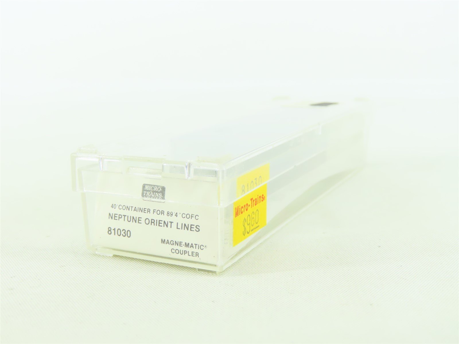 N Scale Micro-Trains MTL 81030 Neptune Orient Lines 40' Container #4180894