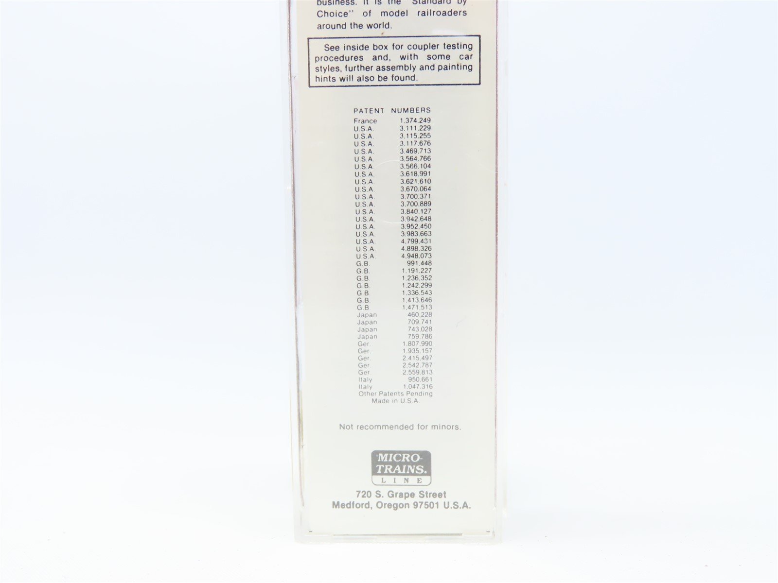 N Micro-Trains MTL 33010 GN Great Northern 50' Plug & Sliding Door Box Car 17833