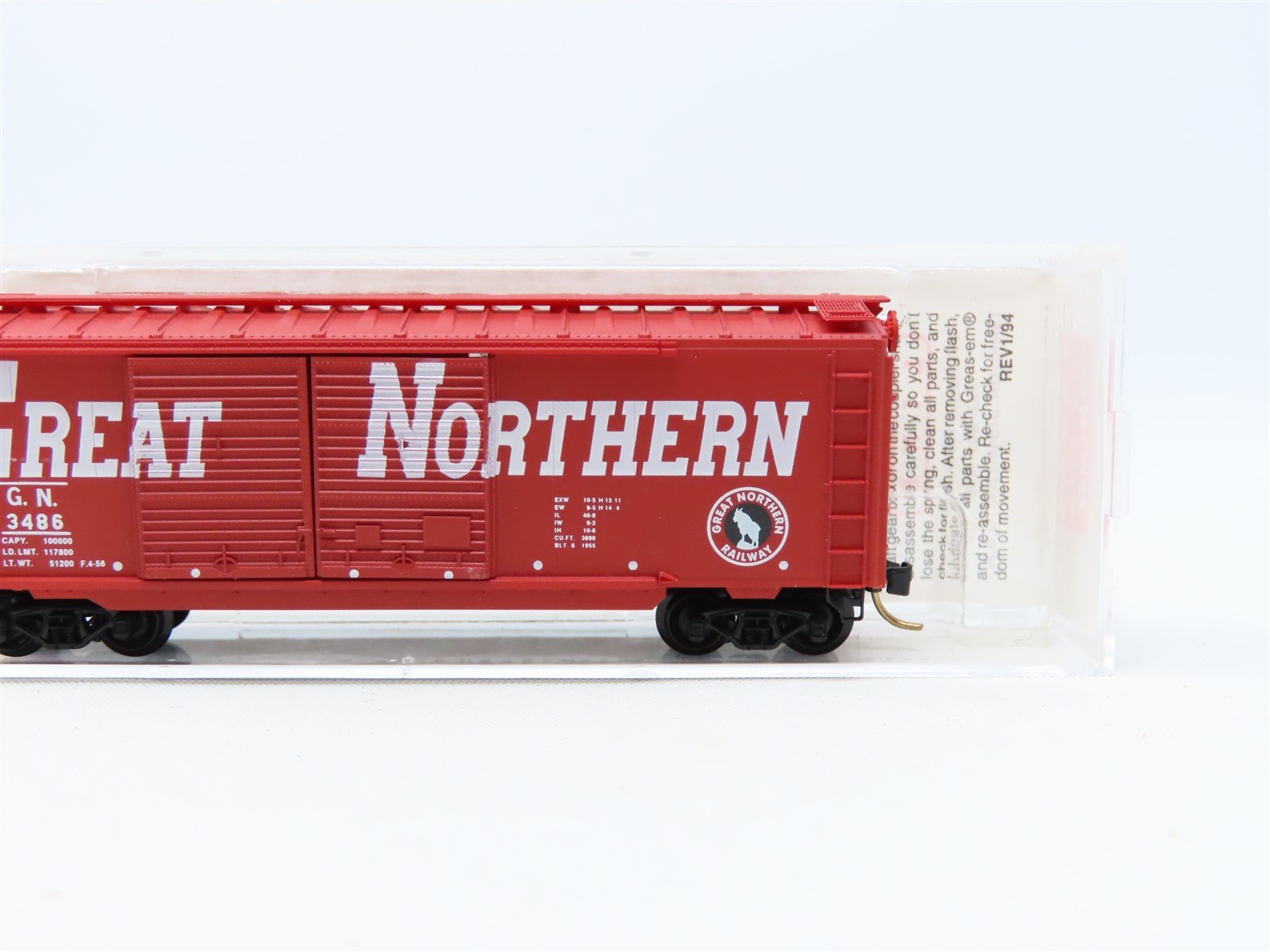 N Scale Micro-Trains MTL #23220 GN Great Northern Circus Car 40' Box Car #3486