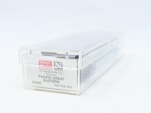 N Scale Micro-Trains MTL #32260 PGE Pacific Great Eastern 50' Box Car #4521