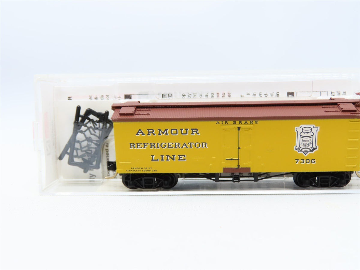 N Scale Micro-Trains MTL #58030 Armour Refrigerator Lines 36&#39; Ice Reefer #7306