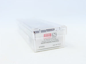 N Scale Micro-Trains MTL 37050 NP Northern Pacific 50' Double Door Box Car #7813