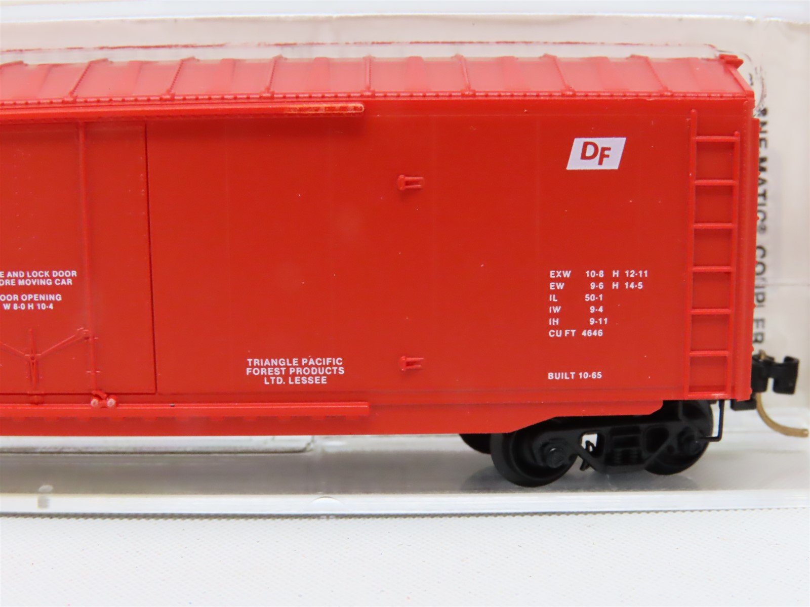 N Scale Micro-Trains MTL #38130 TPFX Triangle Pacific 50' Box Car #5515