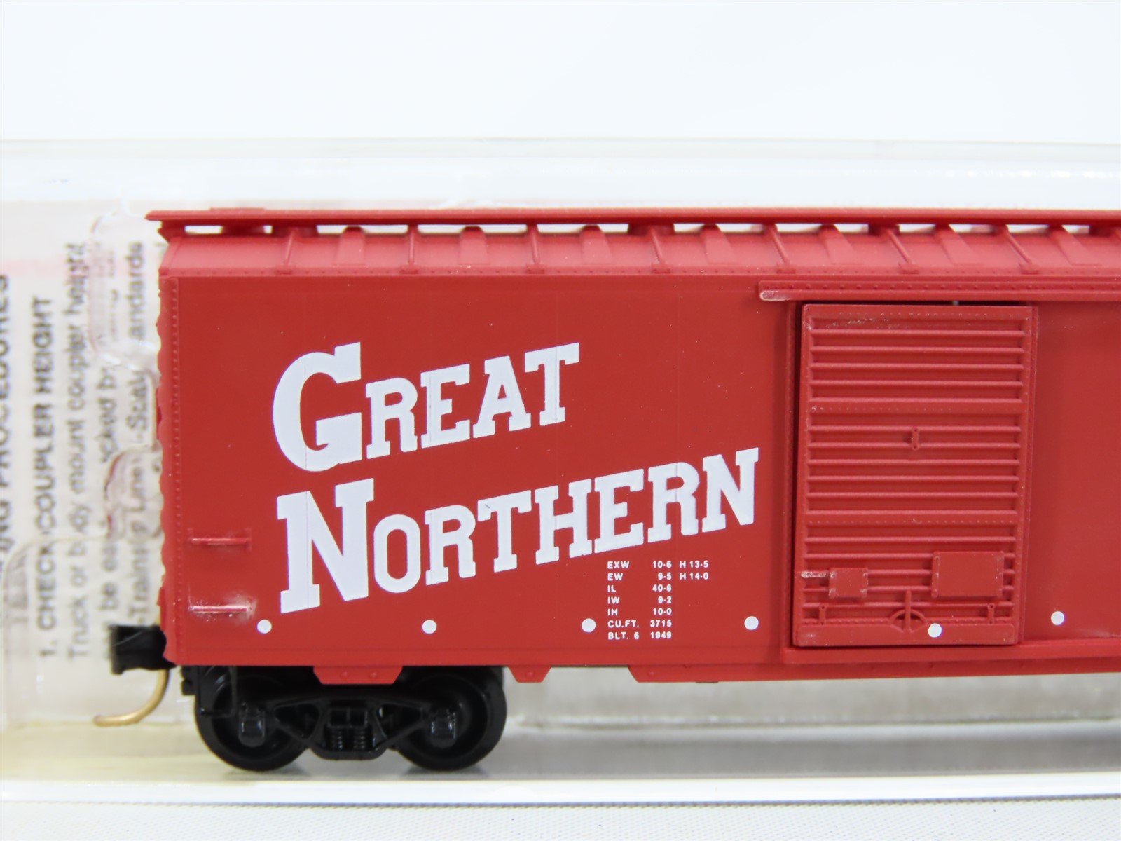 N Scale Micro-Trains MTL #20186 GN Great Northern Circus Car 40' Box Car #19617