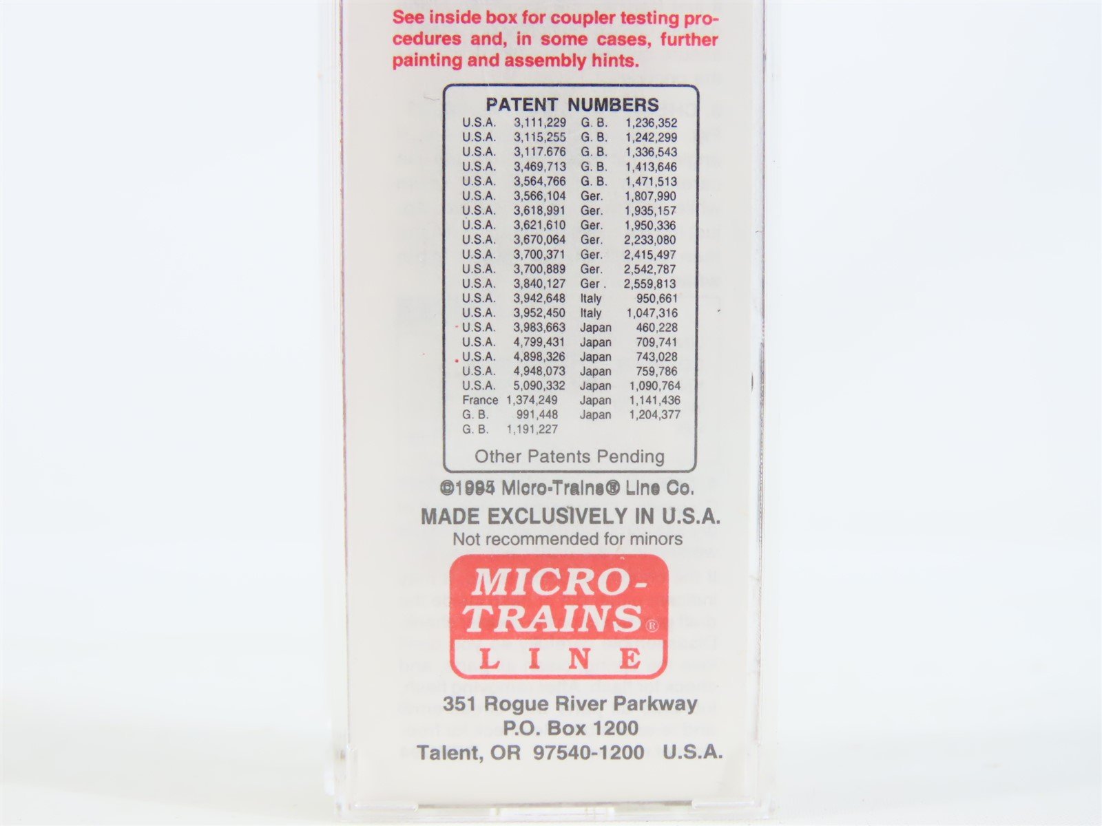 N Micro-Trains MTL #20176 GN Great Northern Circus Train 40' Box Car #18588