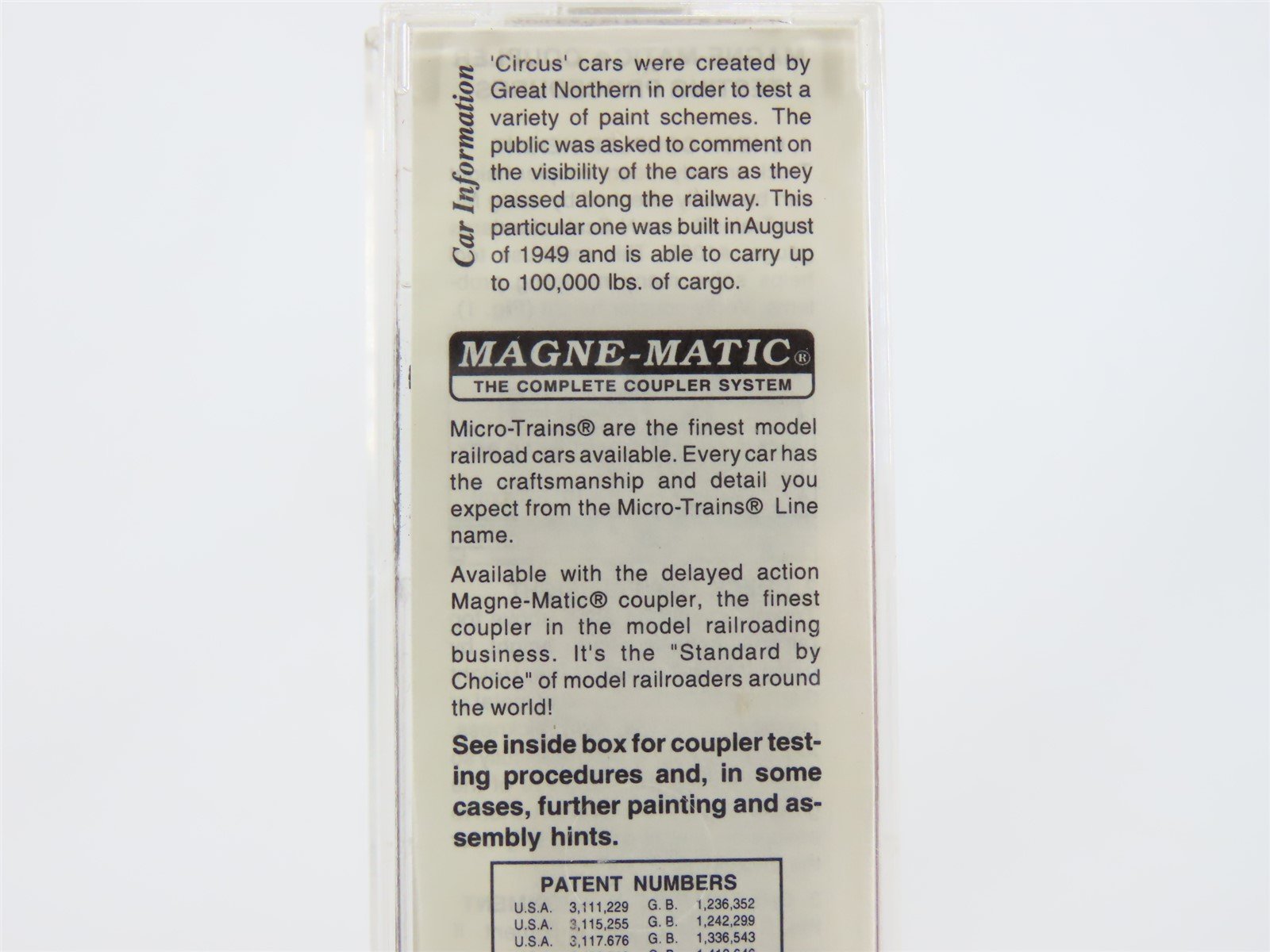 N Micro-Trains MTL #20156 GN Great Northern Circus Train 40' Box Car #18748