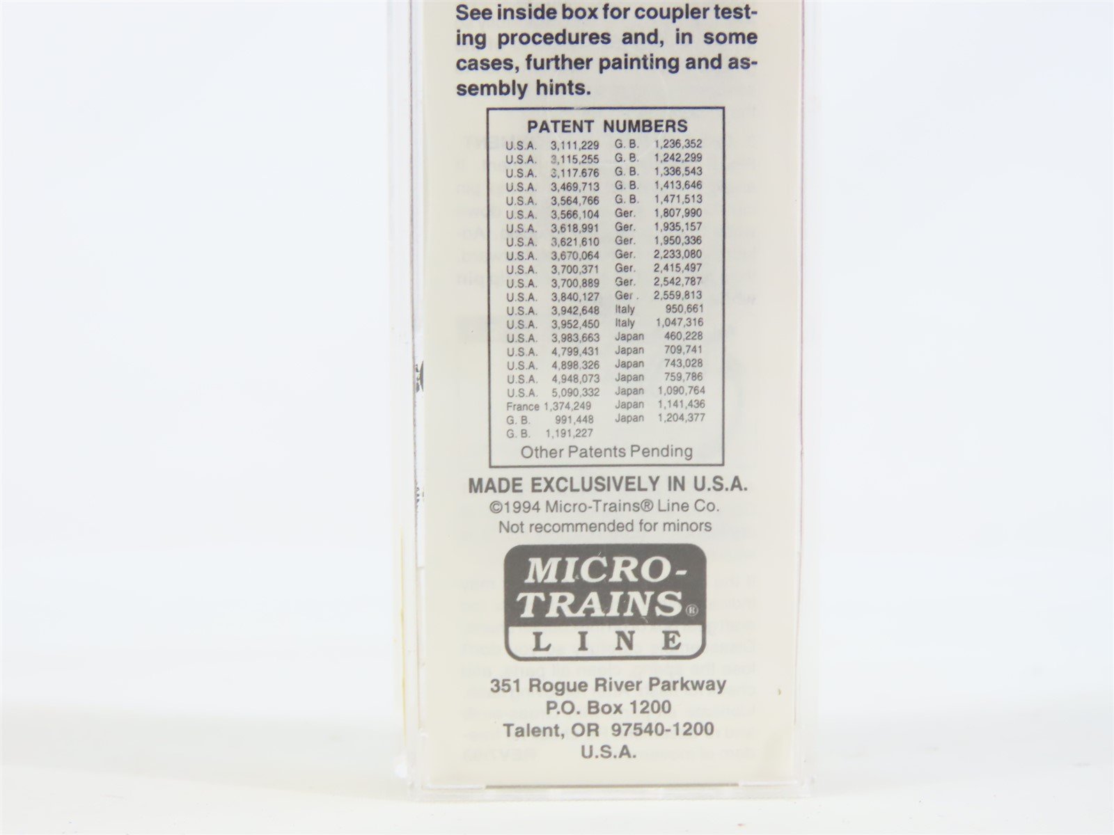 N Micro-Trains MTL #20156 GN Great Northern Circus Train 40' Box Car #18748