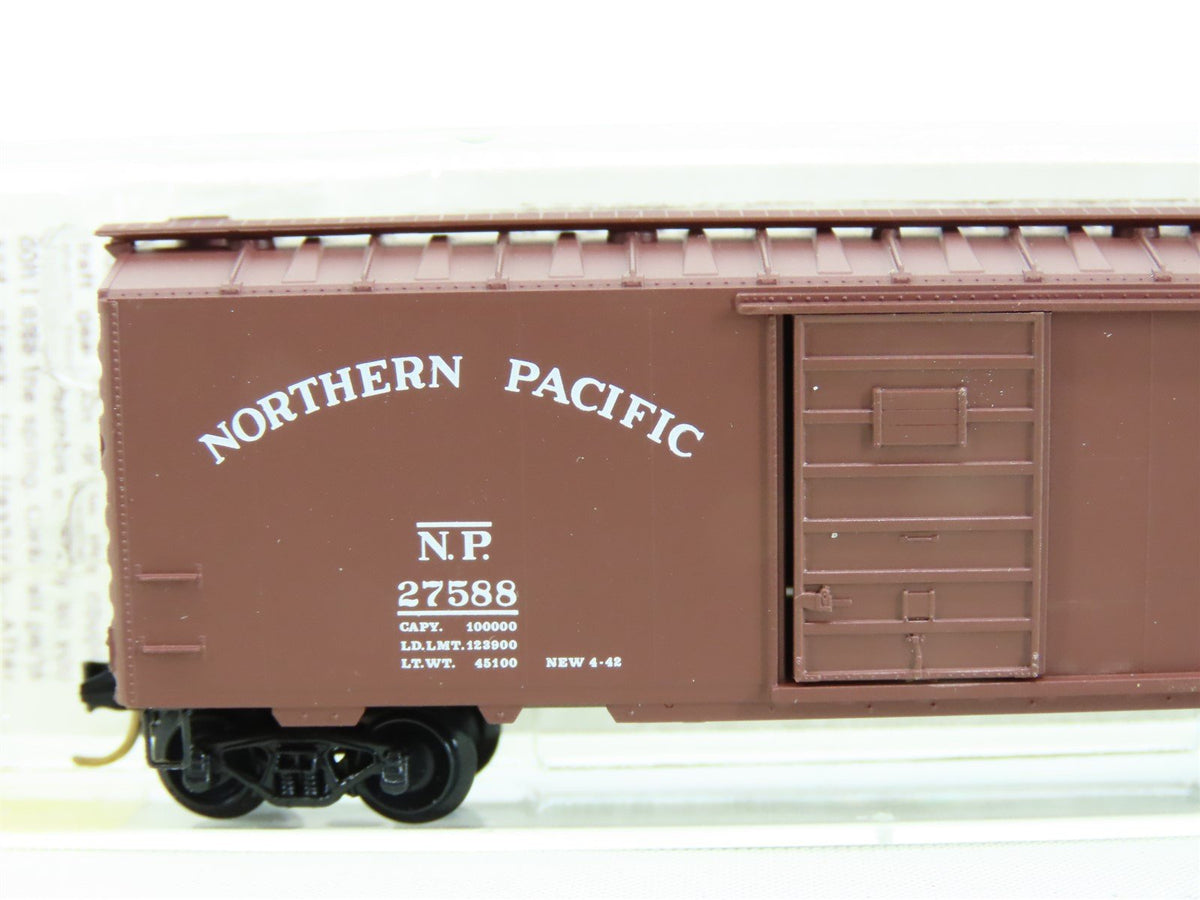 N Scale Kadee Micro-Trains MTL #20980 NP Northern Pacific 40&#39; Box Car #27588