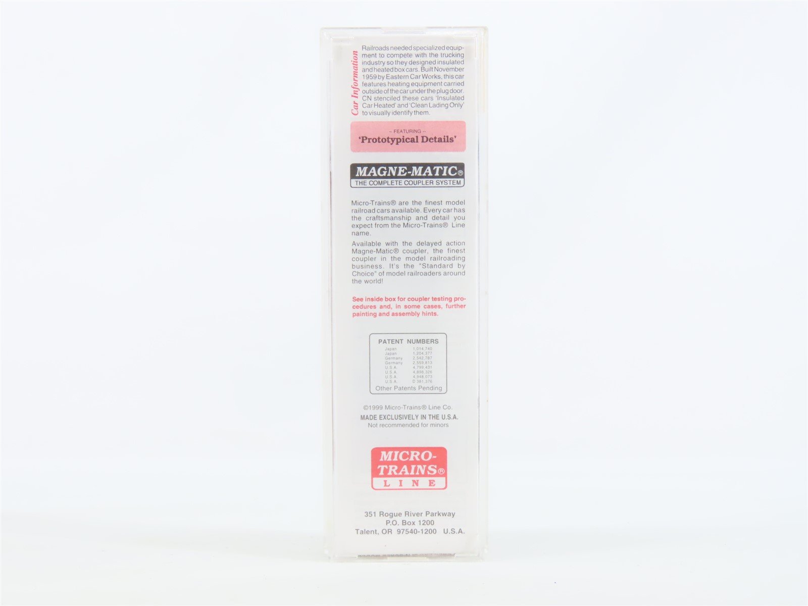 N Micro-Trains MTL #21120 CN Canadian National 40' Plug Door Box Car #290159