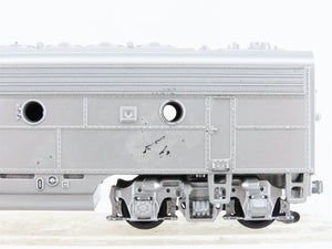 HO Globe Models A98/B89 Unlettered Silver EMD F7A/B/B Diesel Set - Unpowered