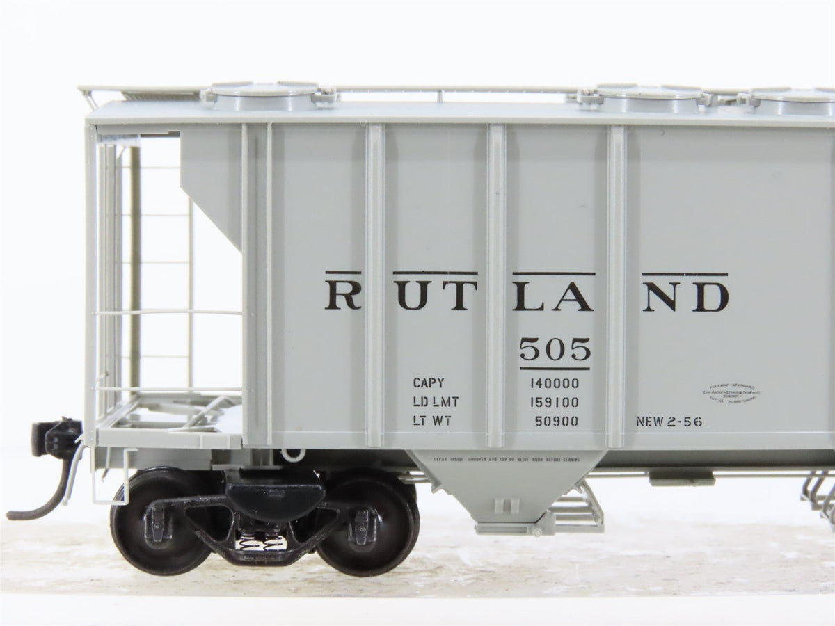 HO Scale Kadee Cars #8324 RUT Rutland PS-2 2-Bay Covered Hopper #505