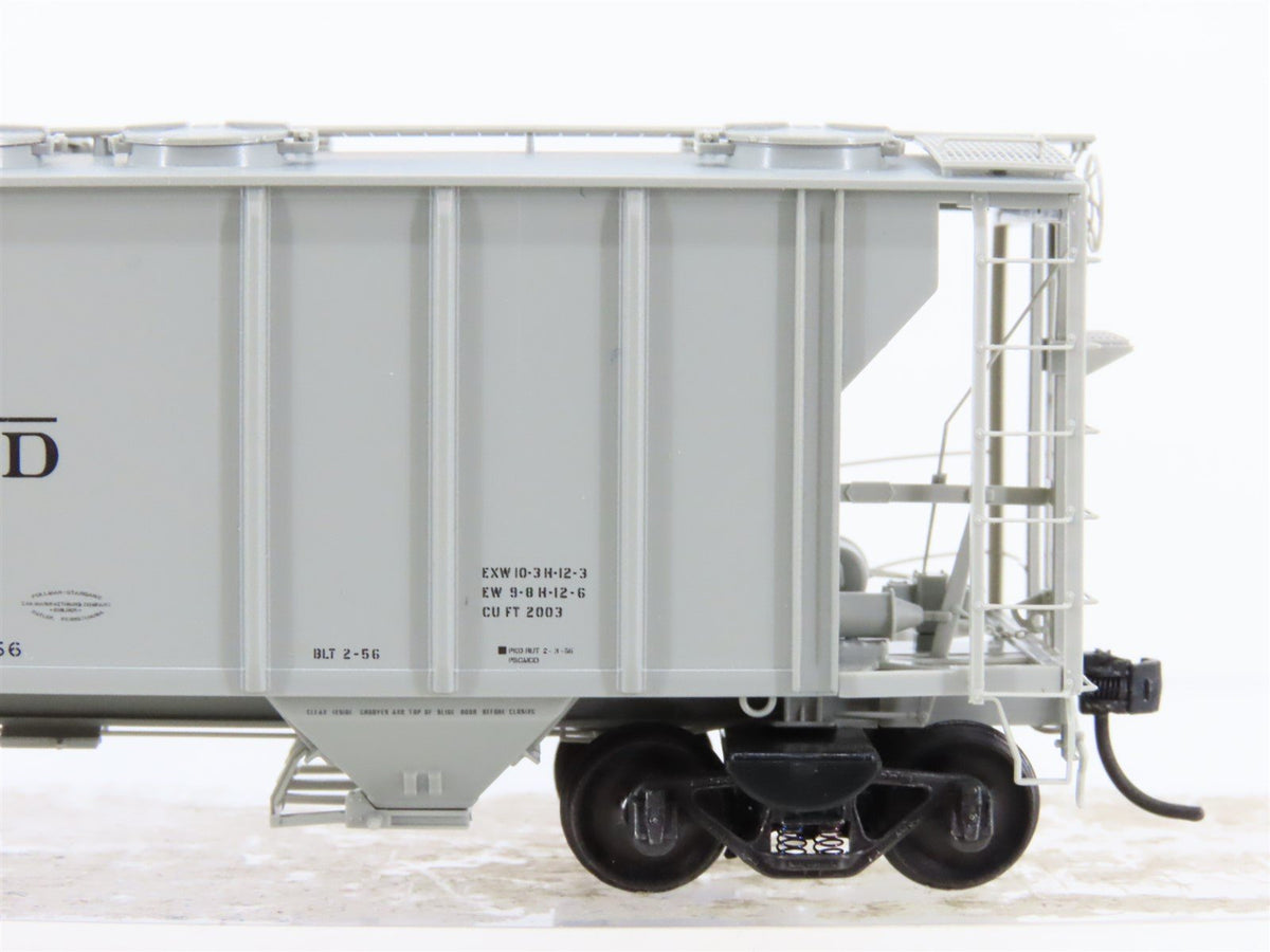 HO Scale Kadee Cars #8324 RUT Rutland PS-2 2-Bay Covered Hopper #505